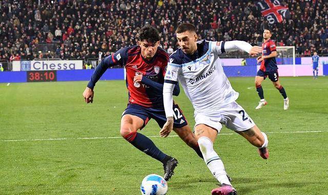 进攻链条中 进攻链条中