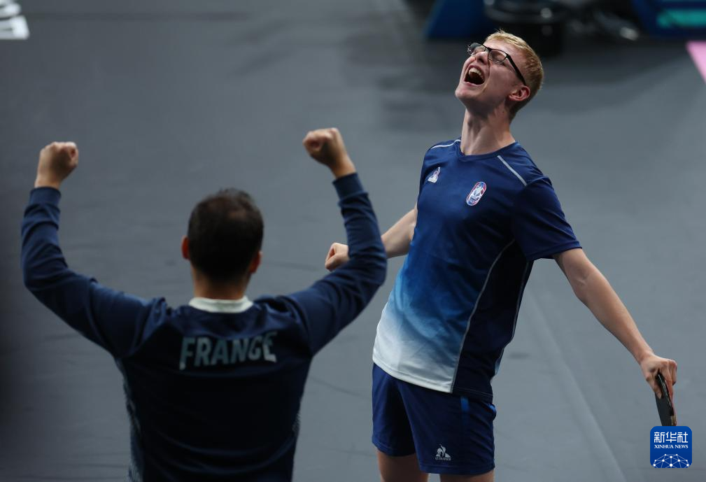 實背景時 實背景時